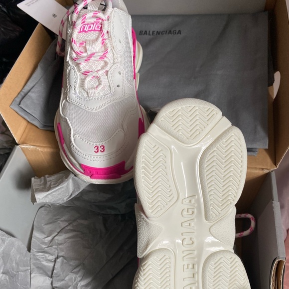 BALENCIAGA - Picture 3 of 3